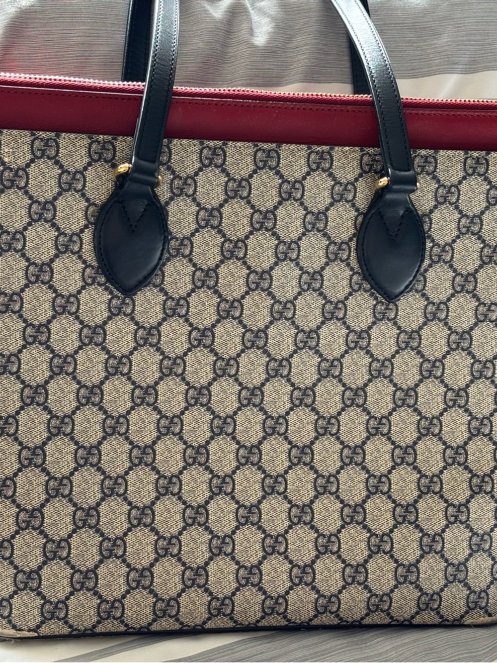 Authentic Gucci Supreme Navy and Red Shoulder Tote Bag - Picture 9 of 14
